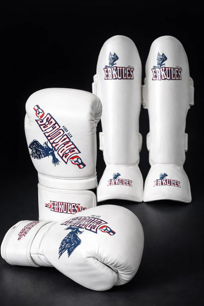 Professionelles Kampfset – Boxhandschuhe Edition Zero & Schienbeinschützer Legion I – Weiß aus echtem Leder